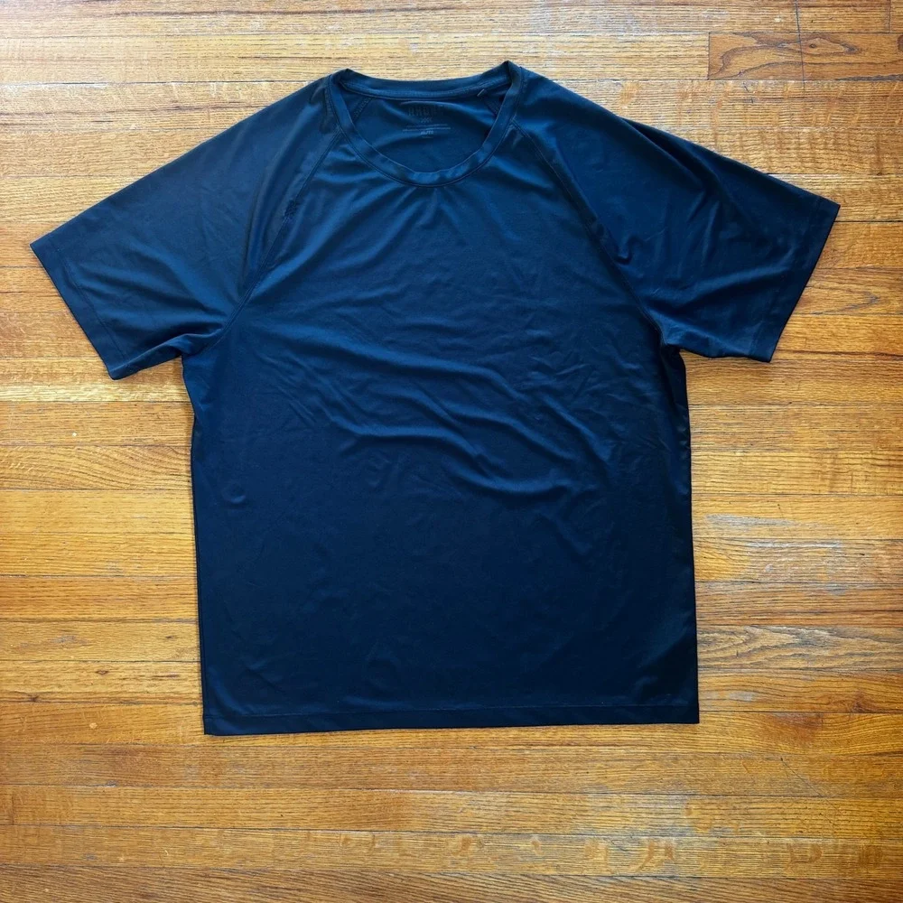 Rhone Reign Short Sleeve Training Shirt Mens XL Black Performance T-Shirt
